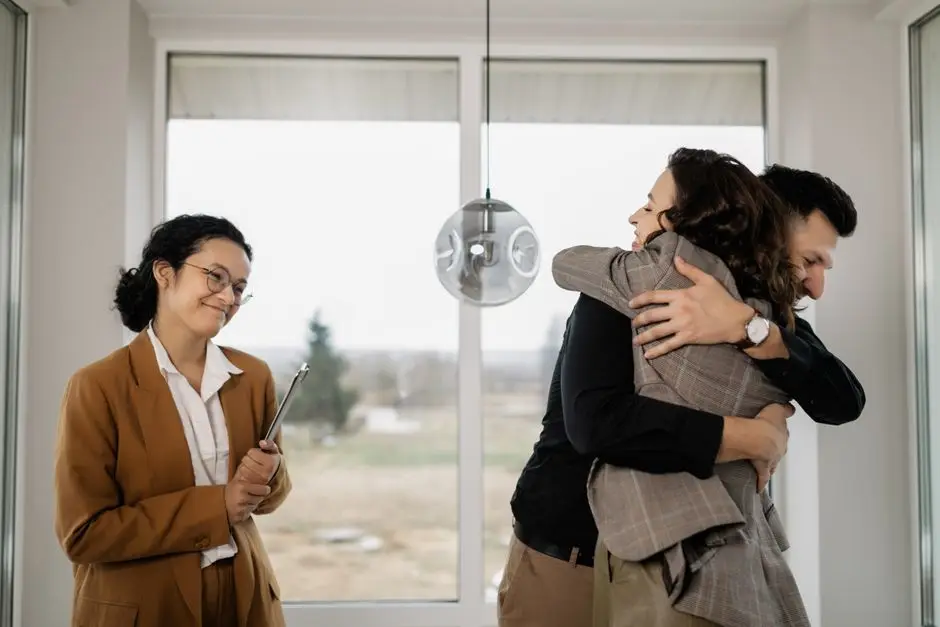 Working With Relocation Clients: A Real Estate Agent's Complete Guide